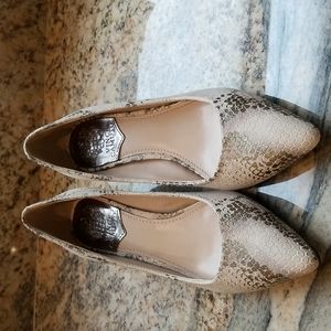 EUC Vince Camuto Metallic Snake Pumps 7.5M